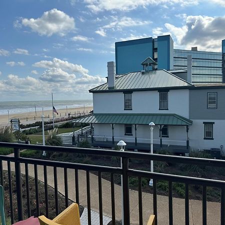Moxy Virginia Beach Oceanfront Bagian luar foto