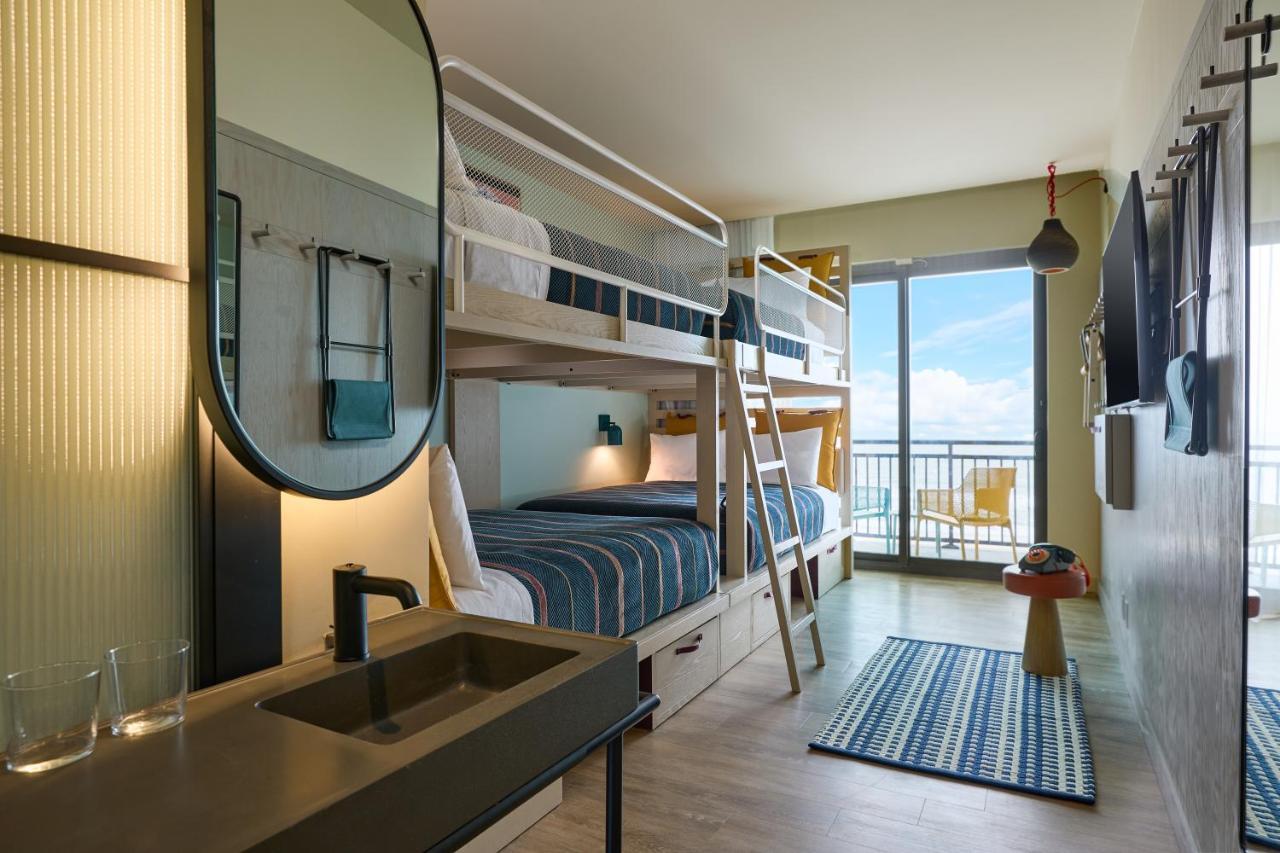Moxy Virginia Beach Oceanfront Bagian luar foto