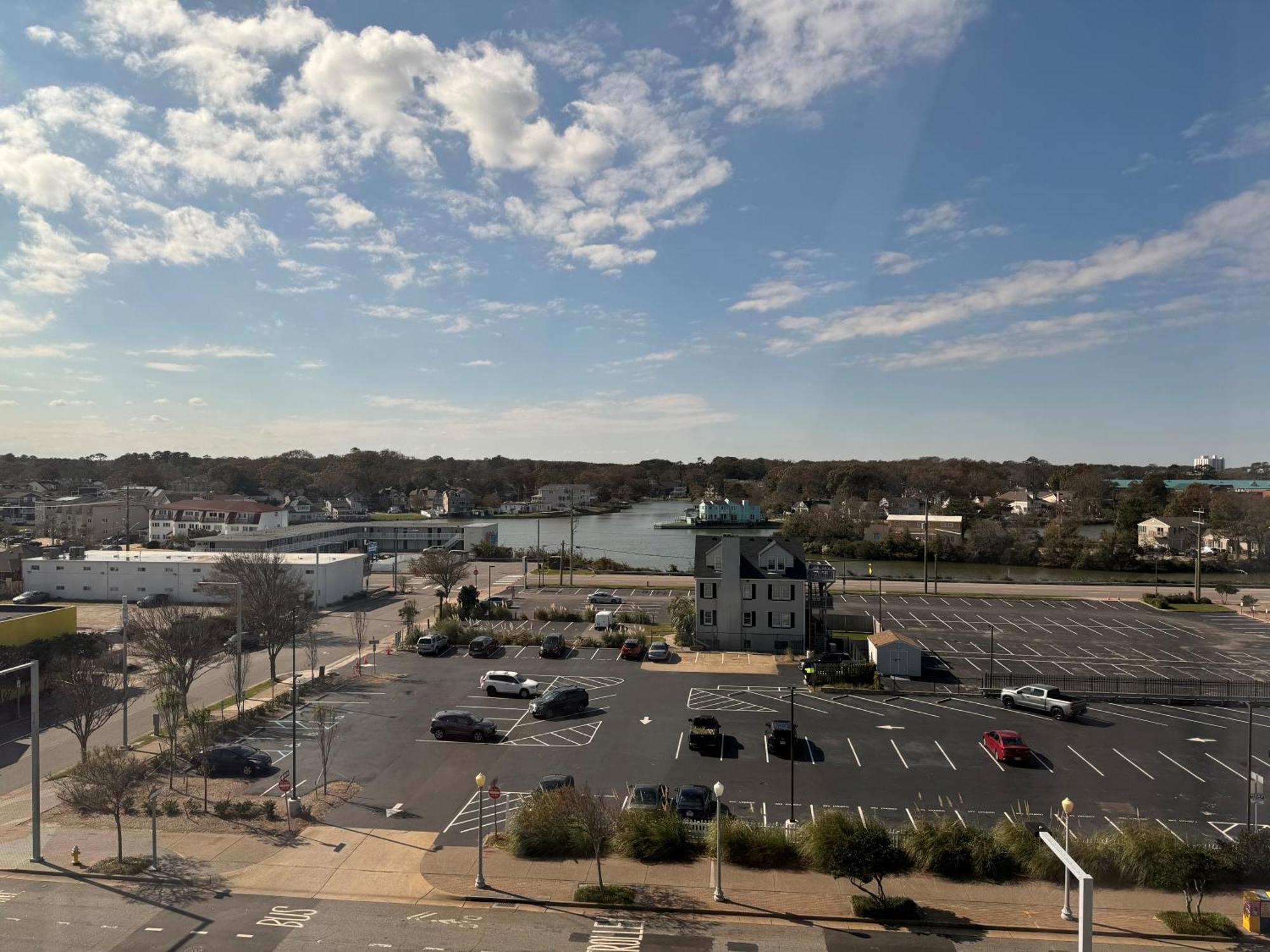 Moxy Virginia Beach Oceanfront Bagian luar foto